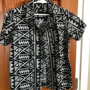 Quiksilver Dress Shirt - Size 7